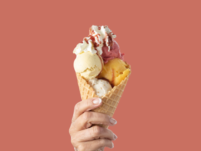 Kjærstrup - 6 stk. Flødesoftice med topping eller 2 kugler med topping - BEVIS