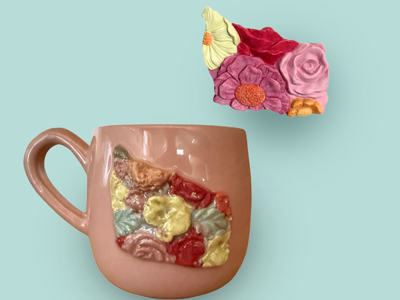 Bornamenter - 1 stk. kop med blomstret Bornholm + 1 stk. Blomstret Bornholm magnet
